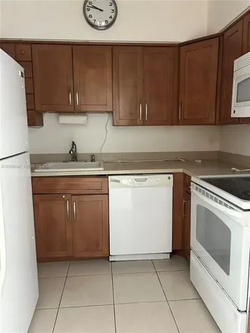 7441 Wayne Avenue Miami Beach FL 33141