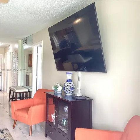 8900 Washington Boulevard Pembroke Pines FL 33025