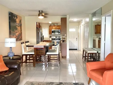8900 Washington Boulevard Pembroke Pines FL 33025