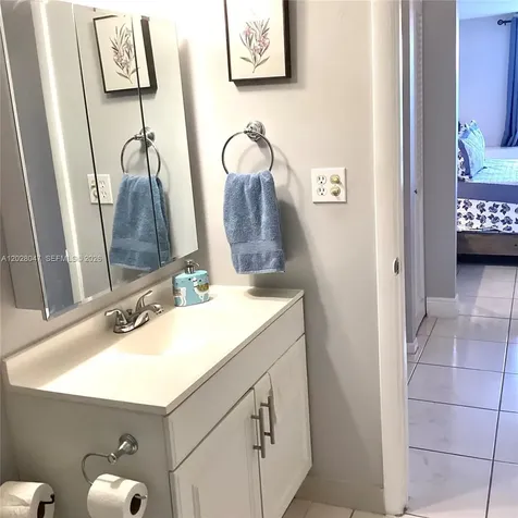 8900 Washington Boulevard Pembroke Pines FL 33025