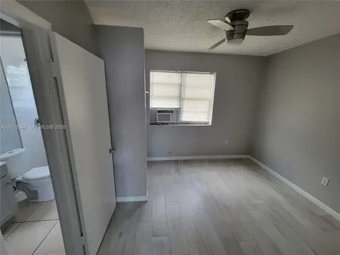 1720 NW 1st Place Miami FL 33136