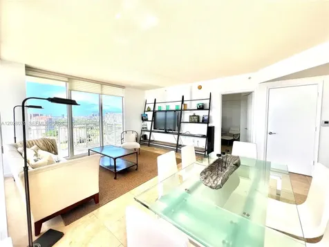 19501 W Country Club Drive Aventura FL 33180