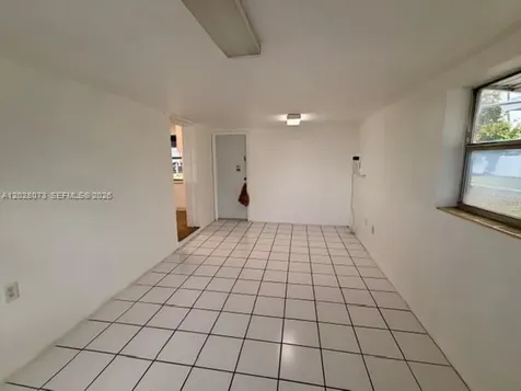 5608 Garfield Street Hollywood FL 33021
