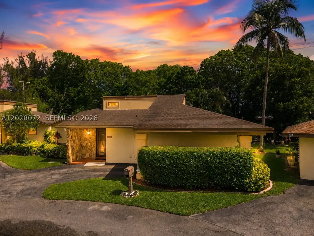 8149 Royal Palm Court Tamarac FL 33321
