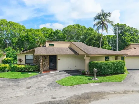 8149 Royal Palm Court Tamarac FL 33321