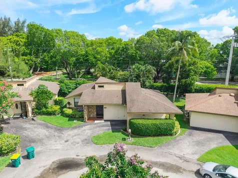 8149 Royal Palm Court Tamarac FL 33321
