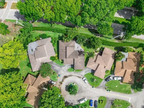 8149 Royal Palm Court Tamarac FL 33321