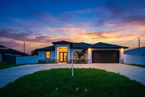 224 Chiquita Boulevard N Cape Coral FL 33993