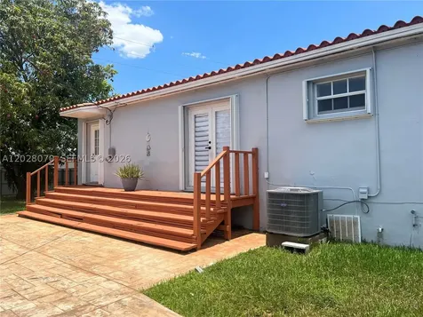 8370 SW 27th Lane Miami FL 33155