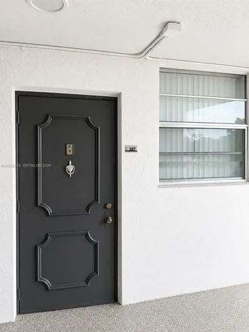 14150 SW 84th Street Miami FL 33183