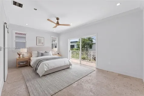 3062 New York Street Miami FL 33133