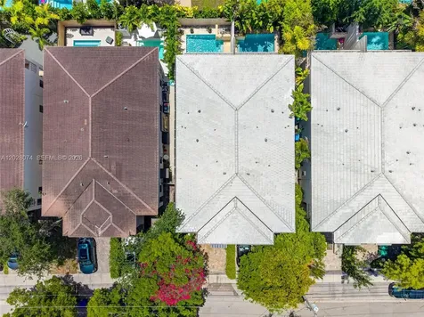 3062 New York Street Miami FL 33133