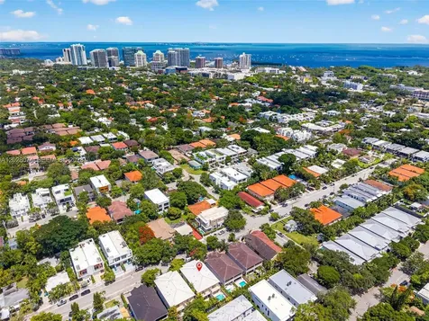 3062 New York Street Miami FL 33133