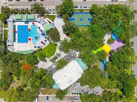 3062 New York Street Miami FL 33133