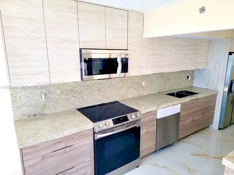 290 174th Street Sunny Isles Beach FL 33160