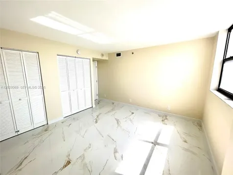 290 174th Street Sunny Isles Beach FL 33160