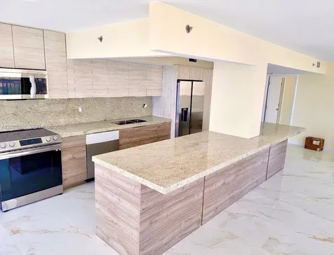 290 174th Street Sunny Isles Beach FL 33160