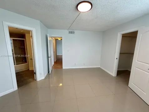 Oakland Park FL 33309