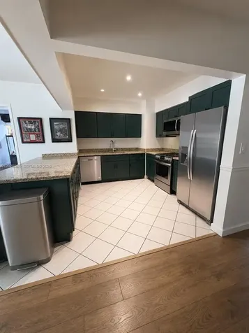 11 Redwood Circle Plantation FL 33317