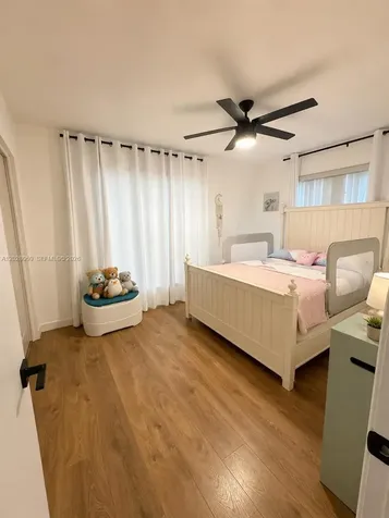 11 Redwood Circle Plantation FL 33317