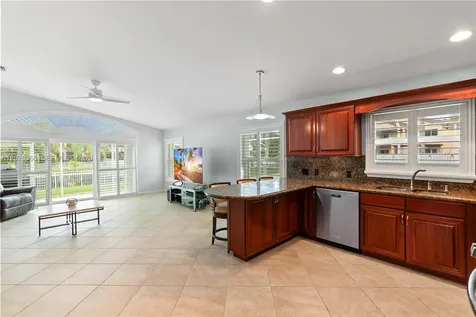 1090 NW 192nd Avenue Pembroke Pines FL 33029