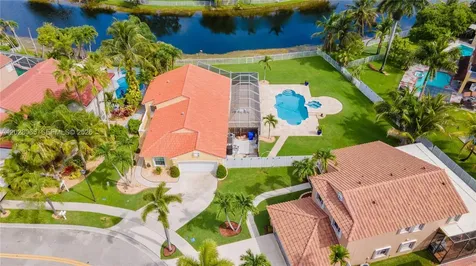 1090 NW 192nd Avenue Pembroke Pines FL 33029