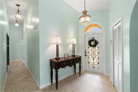 1090 NW 192nd Avenue Pembroke Pines FL 33029