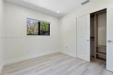 255 Grant Drive Coral Gables FL 33133