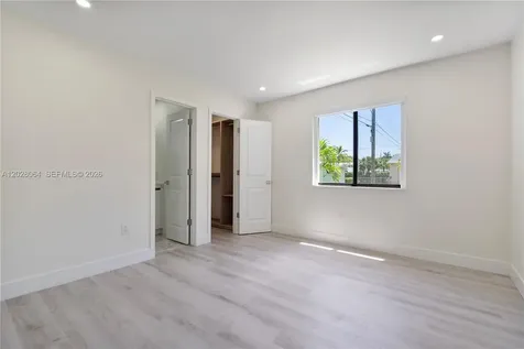 255 Grant Drive Coral Gables FL 33133