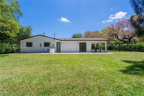 255 Grant Drive Coral Gables FL 33133