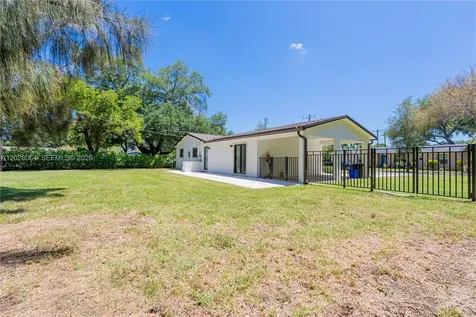 255 Grant Drive Coral Gables FL 33133