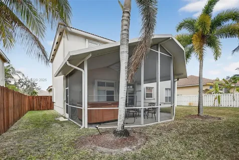 19018 NW 23rd Place Pembroke Pines FL 33029