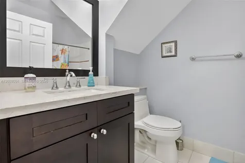 19018 NW 23rd Place Pembroke Pines FL 33029