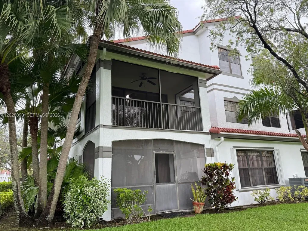 401 SW 158th Terrace Pembroke Pines FL 33027