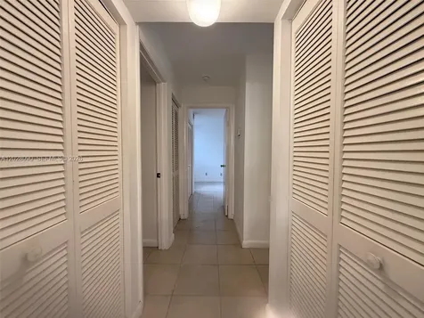 401 SW 158th Terrace Pembroke Pines FL 33027