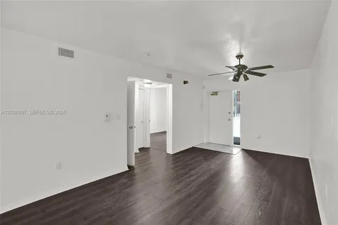 975 NE 34th Avenue Homestead FL 33033