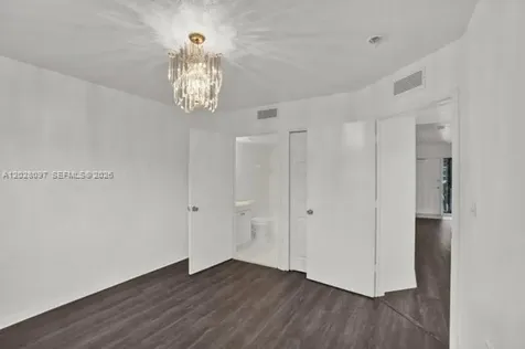 975 NE 34th Avenue Homestead FL 33033