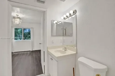 975 NE 34th Avenue Homestead FL 33033