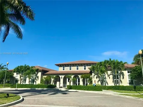 22541 SW 88th Place Cutler Bay FL 33190