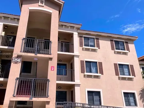 22541 SW 88th Place Cutler Bay FL 33190