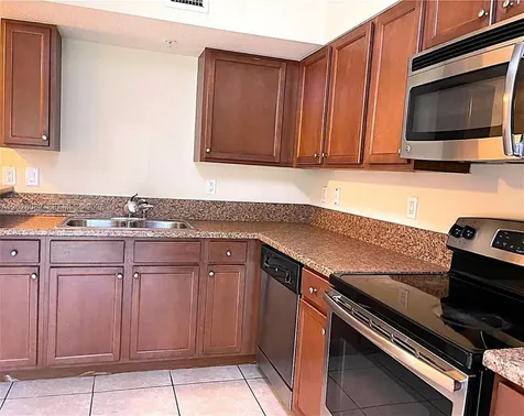 22541 SW 88th Place Cutler Bay FL 33190