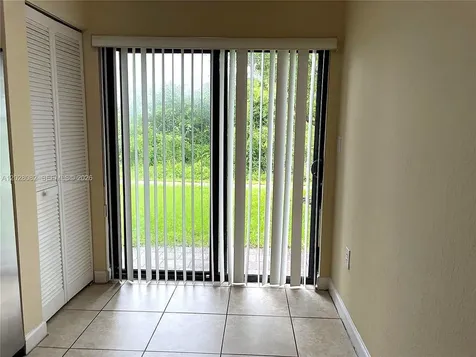 22541 SW 88th Place Cutler Bay FL 33190