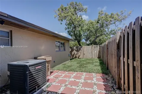 3673 W Valley Green Drive Davie FL 33328