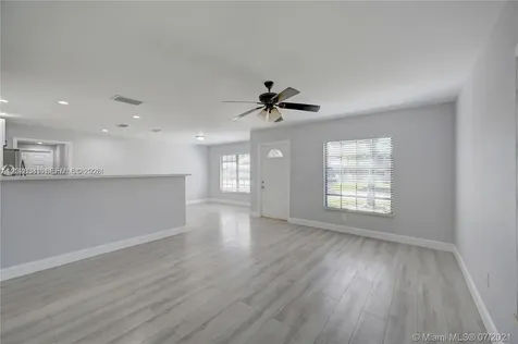 3673 W Valley Green Drive Davie FL 33328