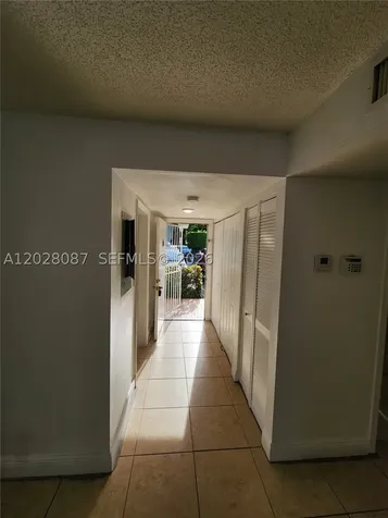 461 NW 107 Avenue Miami FL 33172