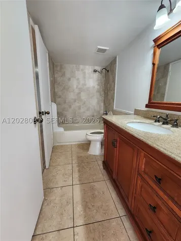 461 NW 107 Avenue Miami FL 33172