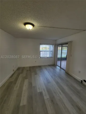 461 NW 107 Avenue Miami FL 33172