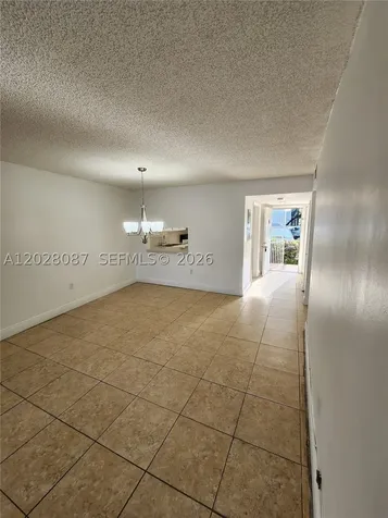 461 NW 107 Avenue Miami FL 33172