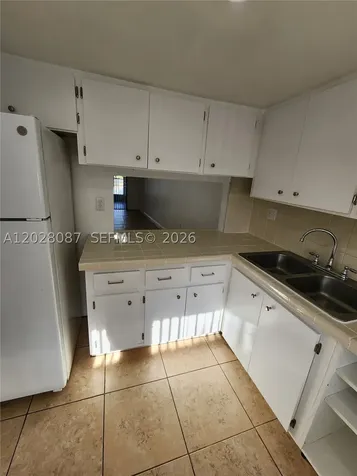 461 NW 107 Avenue Miami FL 33172