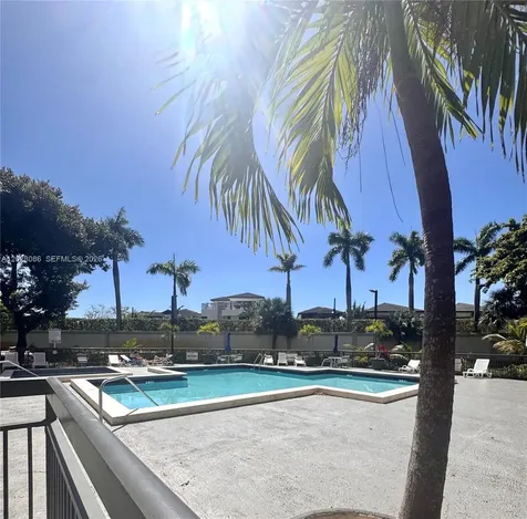 8290 Lake Drive Doral FL 33166